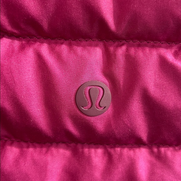 🇨🇦 🥶 🍋 Lululemon Pack It Down Long Jacket 🍋 🥶 - Picture 3 of 3
